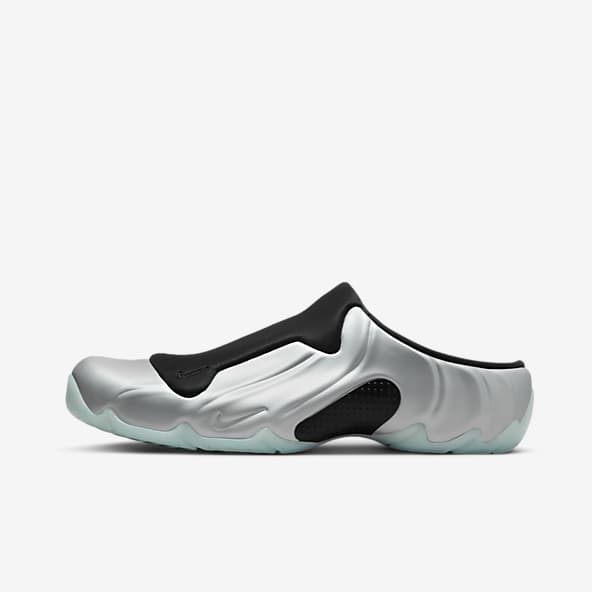 Slip On Shoes. Nike IN